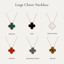 Load image into Gallery viewer, Large Clover necklace [Preorder]
