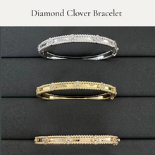 Load image into Gallery viewer, Clover Bracelet
